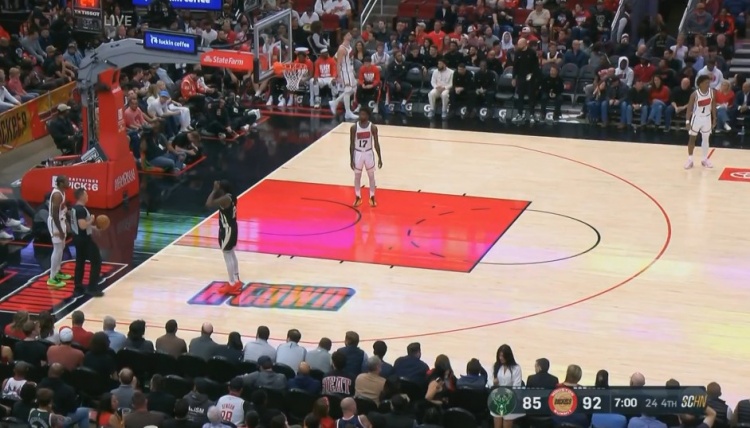 攻防壓制！雄鹿5分鐘沒得分 火箭打出7-0占據主動